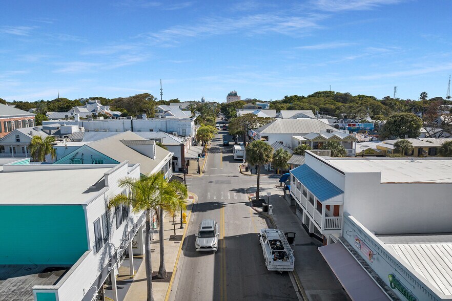 More Photos Of 132 Duval St, Key West Restaurant For Lease