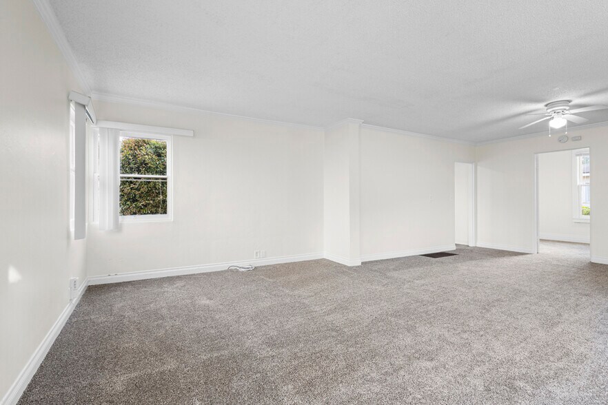 More Photos Of 1519 Missouri St, San Diego Apartments For Sale