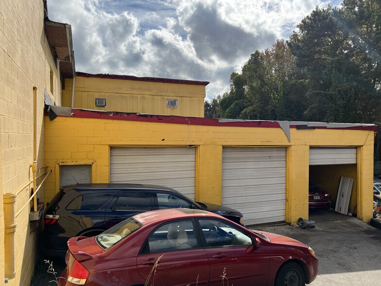 More Photos Of 4835 Covington Hwy, Decatur Auto Repair For Sale