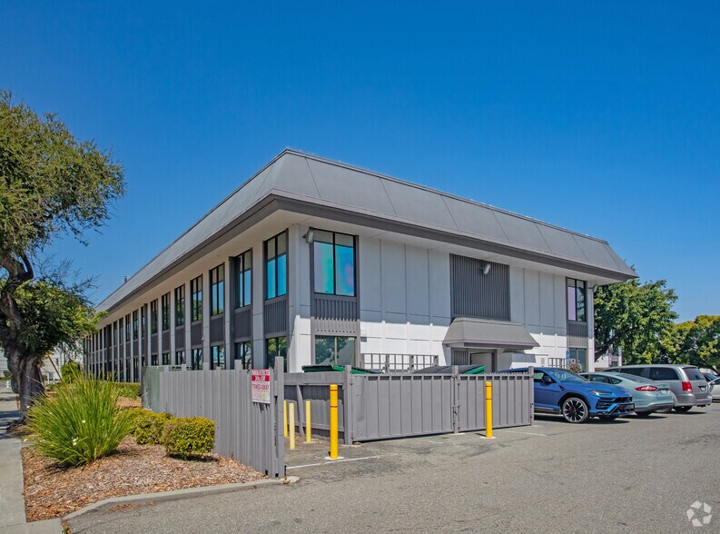 More Photos Of 2005 De la Cruz Blvd, Santa Clara Office Residential For Lease