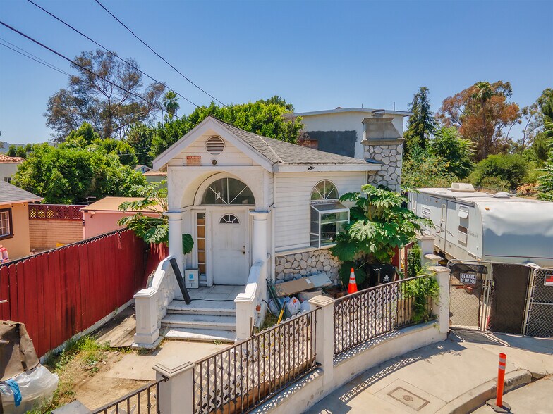 More Photos Of 4463 Bellflower Ave, North Hollywood Land For Sale