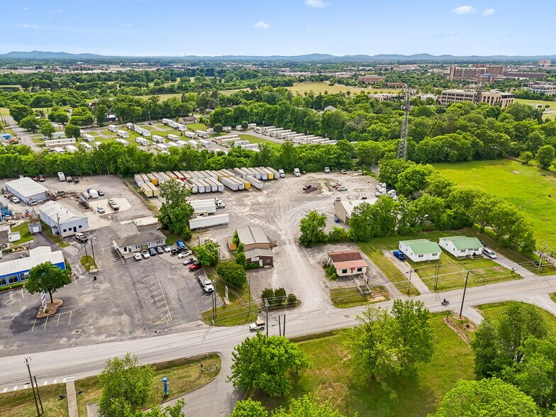 More Photos Of 1311 W College St, Murfreesboro Industrial For Sale