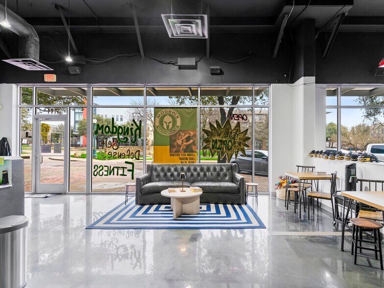 More Photos Of 5805 Saintsbury Dr, The Colony Apartments For Lease