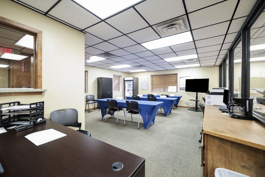 More Photos Of 14214 East Fwy, Houston Land For Lease