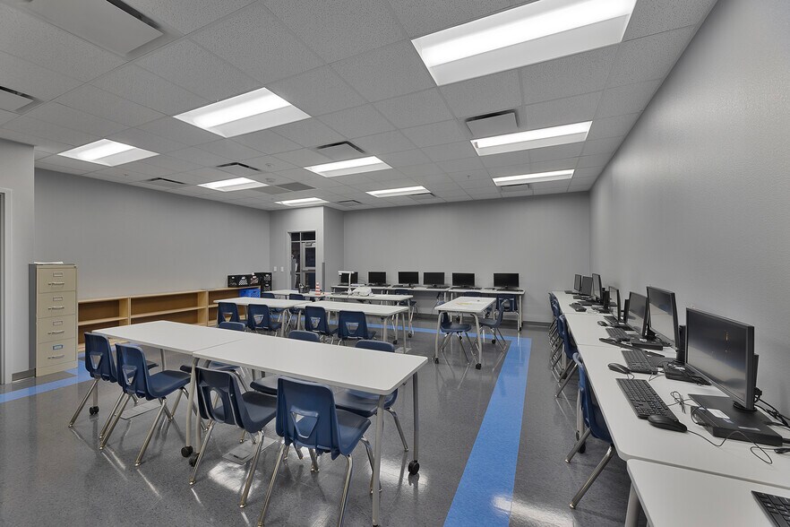 More Photos Of 7720 Park North Dr, Beaumont Schools For Sale