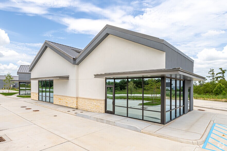 More Photos Of 0 Contraband Pky, Lake Charles Unknown For Lease