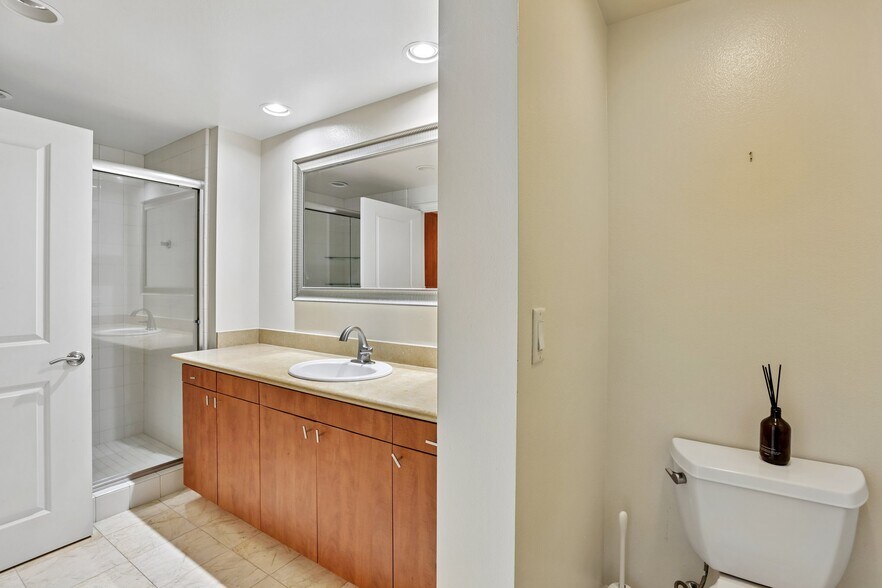 More Photos Of 46 W Julian St, San Jose Apartments For Sale