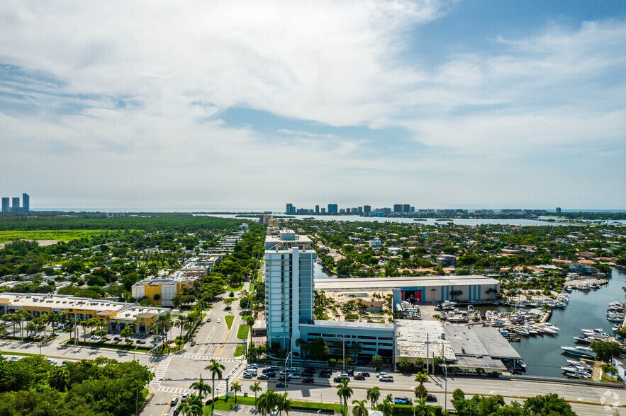 More Photos Of 13499 Biscayne Blvd, Miami Apartments For Lease