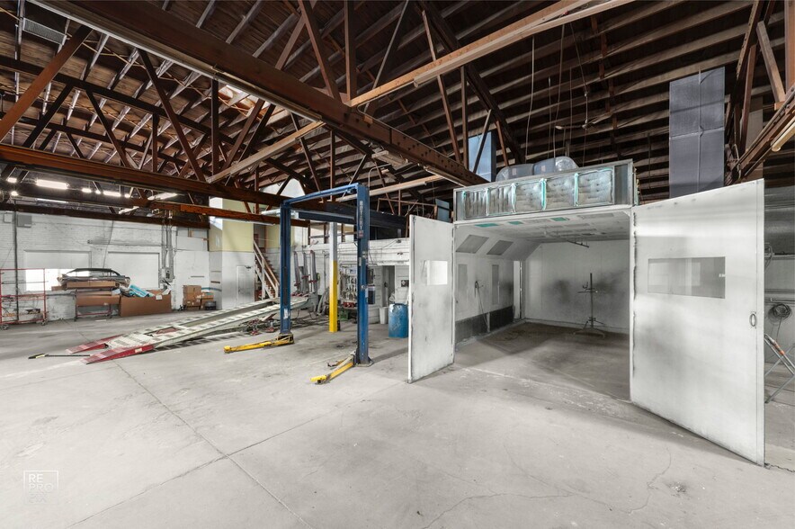 More Photos Of 1123 W Catalpa Ave, Chicago Industrial For Lease