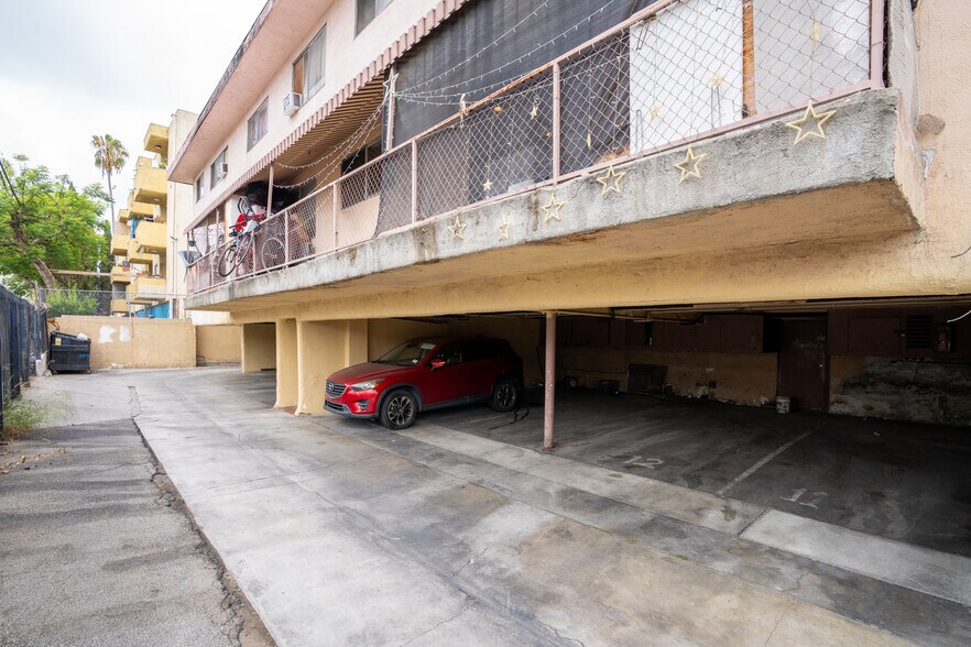 More Photos Of 1125 S Westmoreland Ave, Los Angeles Apartments For Sale