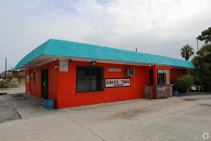More Photos Of 1410-1412 N 25th St, Fort Pierce Storefront Retail Office For Lease