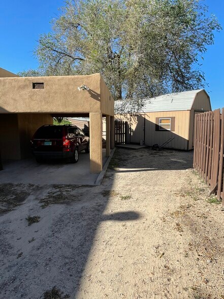 More Photos Of 1804 E College Blvd, Roswell General Retail For Sale