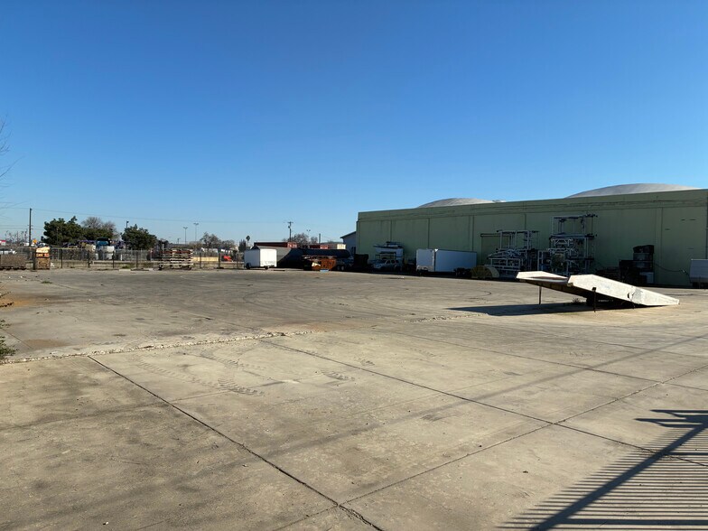 More Photos Of 1525-1580 Report Ave, Stockton Warehouse For Lease
