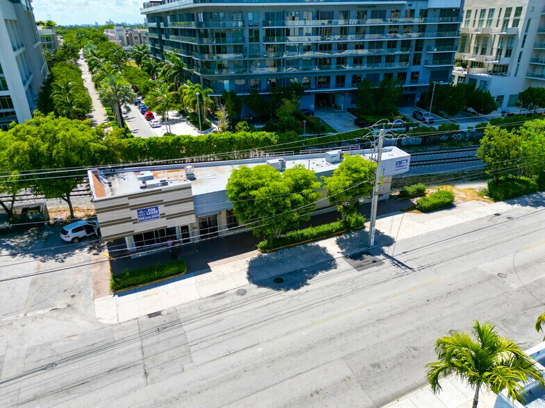 More Photos Of 3400 NE 2nd Ave, Miami Restaurant For Sale