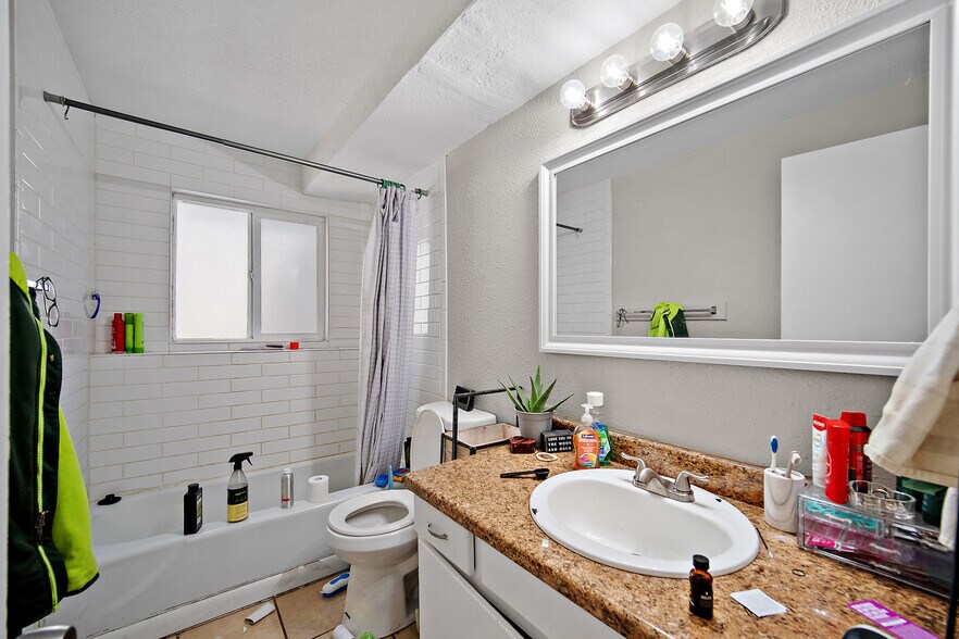 More Photos Of 340 Gahart Dr, Colorado Springs Apartments For Sale