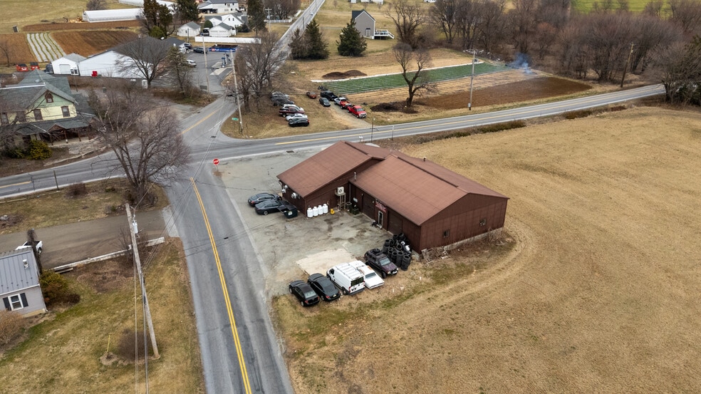 More Photos Of 399 Nottingham Rd, Nottingham General Retail For Sale