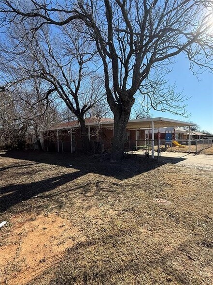 More Photos Of 2008 NE Grand Blvd, Oklahoma City Daycare Center For Sale