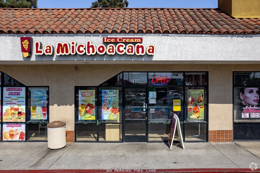 More Photos Of 6900-7100 S Santa Fe Ave, Huntington Park Unknown For Lease