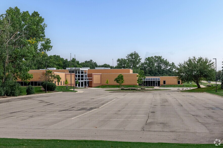 More Photos Of 625 Avis Dr, Ann Arbor Research And Development For Sale