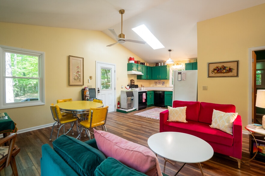 More Photos Of 38 Camp Ultima Blvd, Franklin Hospitality For Sale