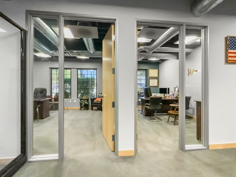 More Photos Of 730 Las Vegas Blvd, Las Vegas Serviced Offices For Sale
