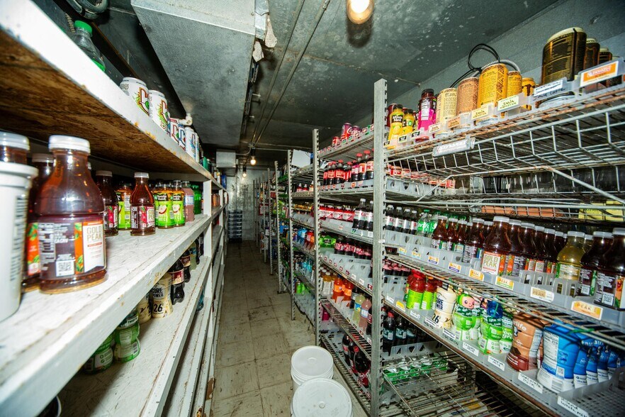 More Photos Of 784 E State Highway 215, Dadeville Self Storage For Sale