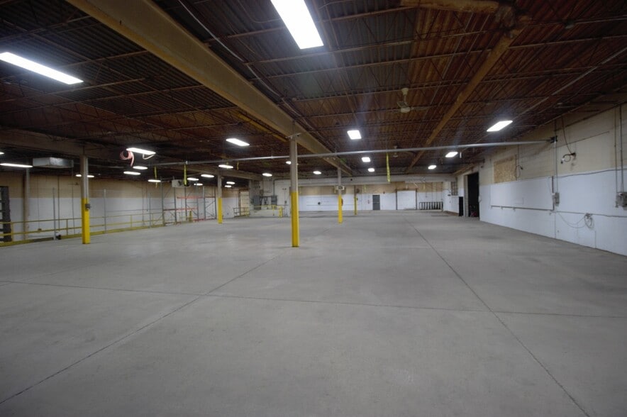 Primary Photo Of 2025 Brighton Henrietta Town Line Rd, Rochester Manufacturing For Lease
