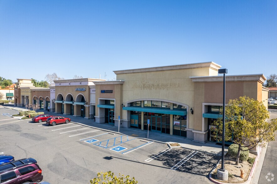 More Photos Of 26334-26344 Citrus St, Valencia Unknown For Lease