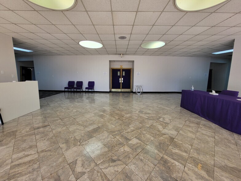 More Photos Of 1600 Agape Way, Decatur Specialty For Sale