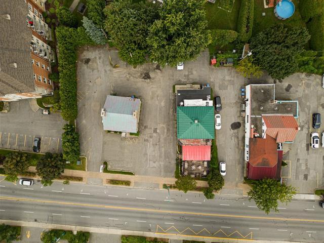 More Photos Of 515 Rue Notre-Dame, Repentigny Storefront For Sale
