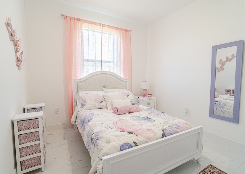 More Photos Of 2418 Xelda Ave N, Lehigh Acres Multifamily For Sale