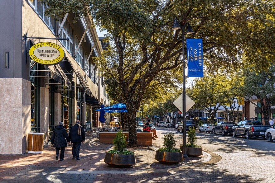 More Photos Of 7140 Bishop Rd, Plano Unknown For Lease