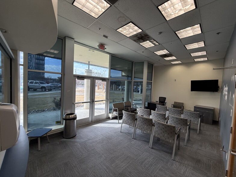 More Photos Of 504-604 E Rosedale St, Fort Worth Unknown For Lease