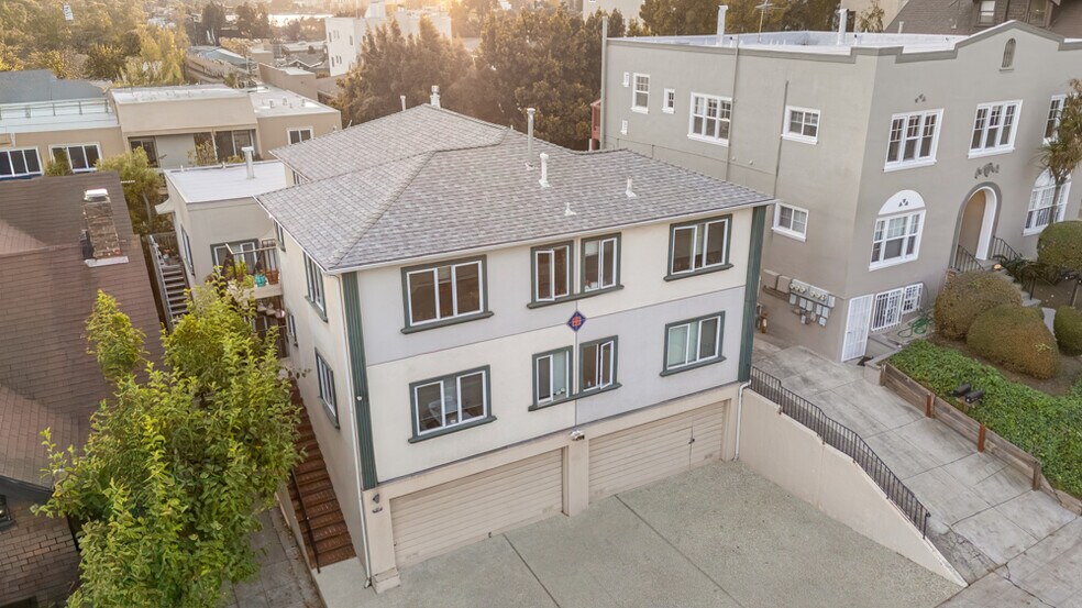 More Photos Of 539 Mandana Blvd, Oakland Apartments For Sale