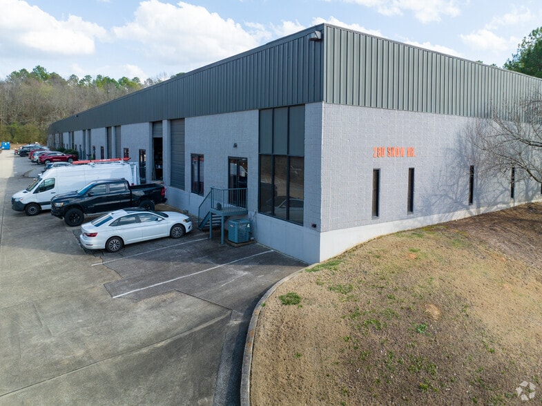 More Photos Of 280 Snow Dr, Birmingham Light Distribution For Lease