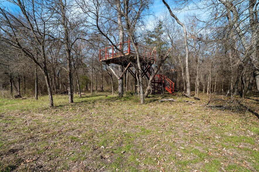 More Photos Of 5285 CR 277, Melissa Land For Sale