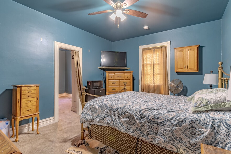 More Photos Of 359 W Tilghman St, Allentown Warehouse For Sale