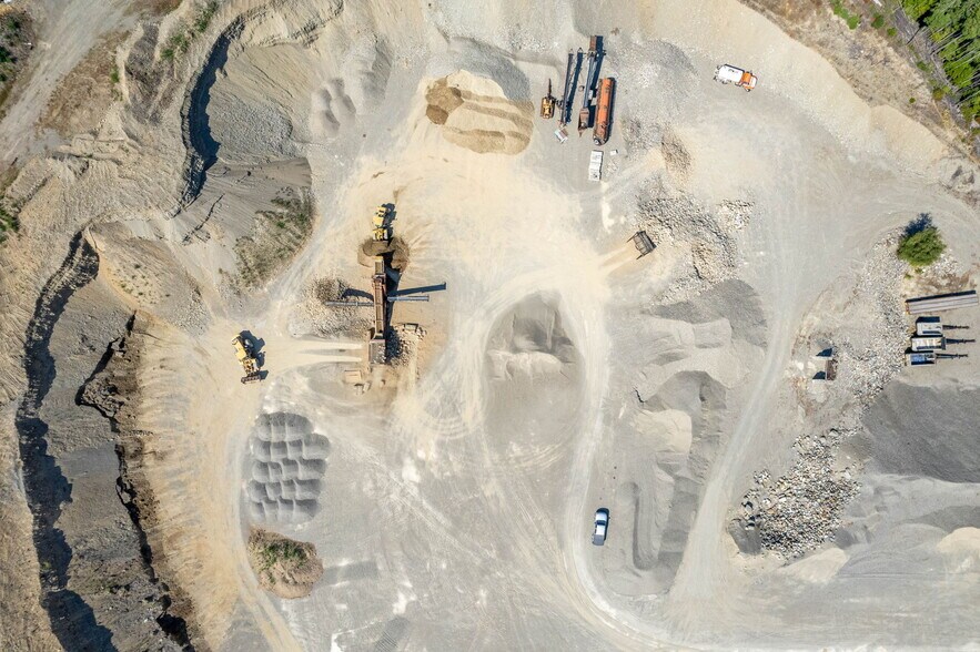 More Photos Of 116 Sullivan Lake Rd, Ione Cement Gravel Plant For Sale
