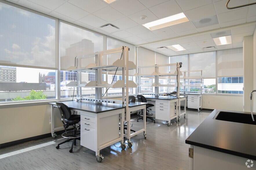 More Photos Of 3675 Market St, Philadelphia Office For Lease