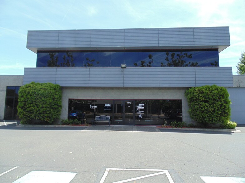 Primary Photo Of 5510 Skylane Blvd, Santa Rosa Office For Lease