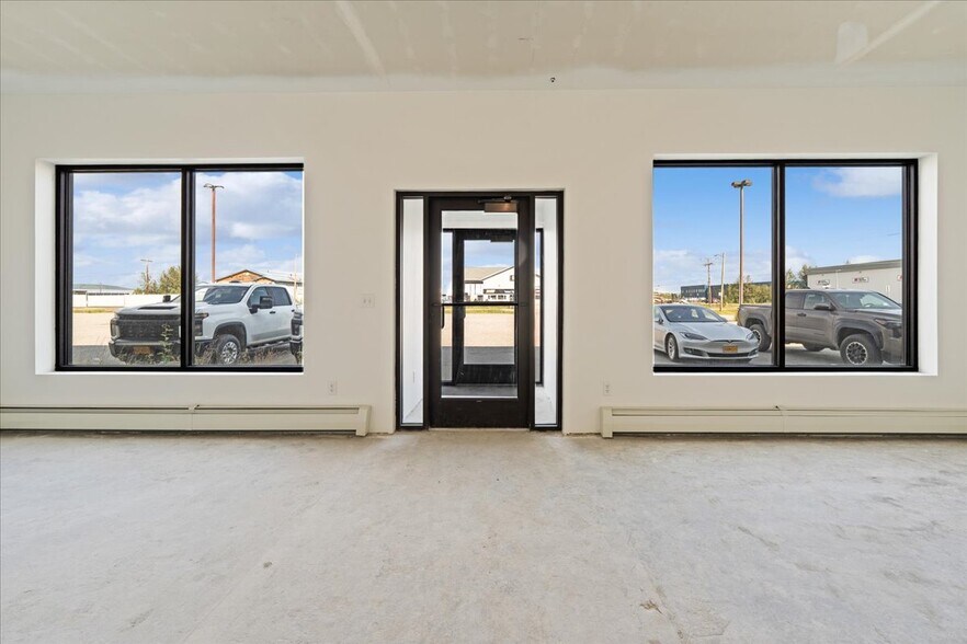 More Photos Of 3536 International St, Fairbanks Office For Lease