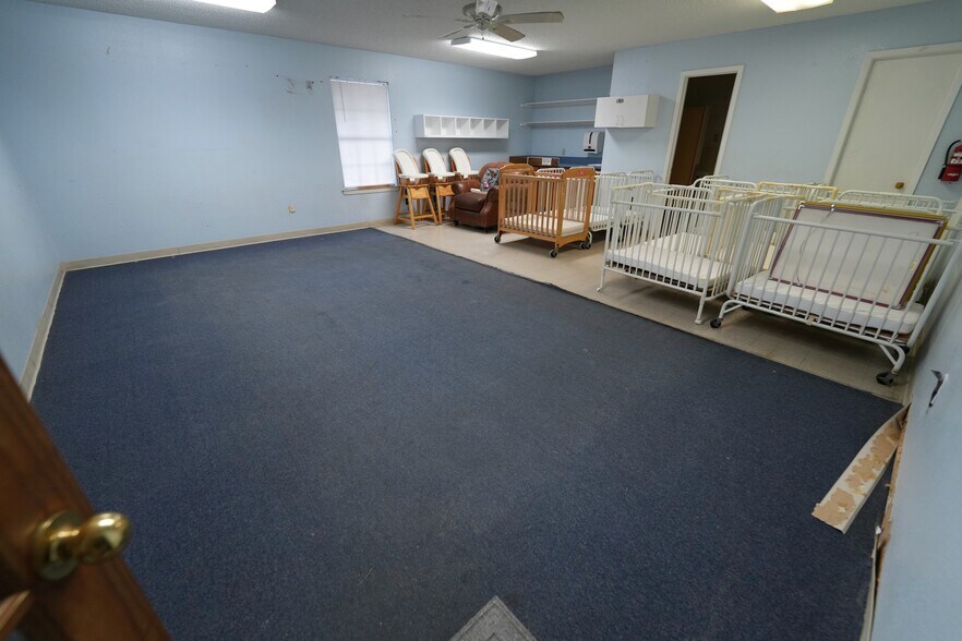 More Photos Of 1125 Roberts Cut Off Rd, River Oaks Daycare Center For Sale