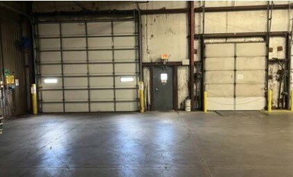 More Photos Of 458 2nd Ave, Tiffin Manufacturing For Sale