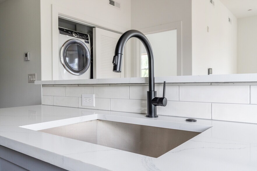 More Photos Of 6516 Germantown Ave, Philadelphia Apartments For Sale