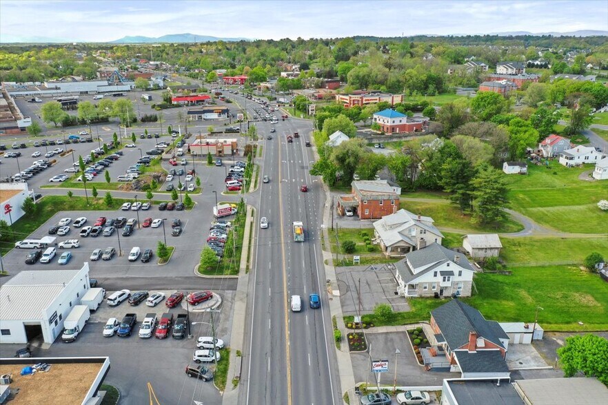 More Photos Of 2109 Valley Ave, Winchester Medical For Sale