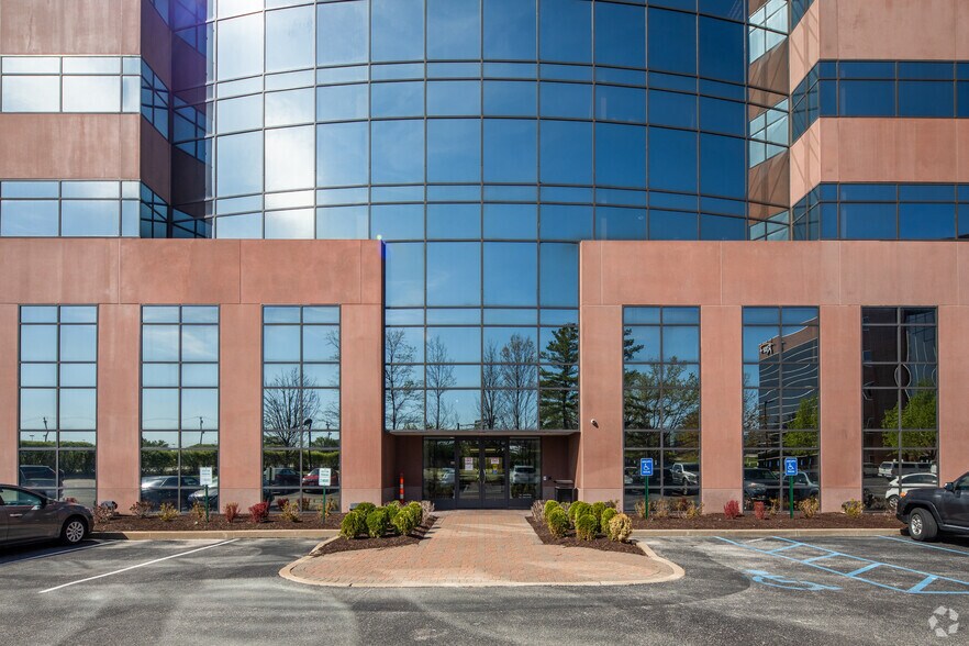 More Photos Of 16401 Swingley Ridge Rd, Chesterfield Office For Lease