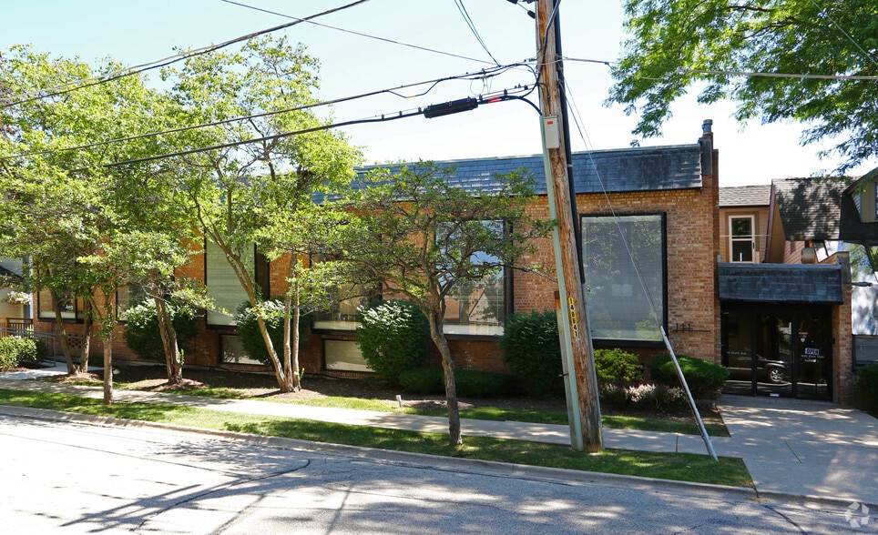 More Photos Of 111 North Ave, Barrington Office Residential For Lease