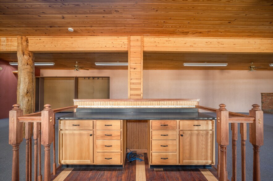 More Photos Of 17602 Highway 145, Dolores Warehouse For Sale