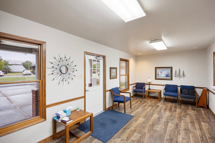 More Photos Of 1501 W C St, Russellville Healthcare For Sale