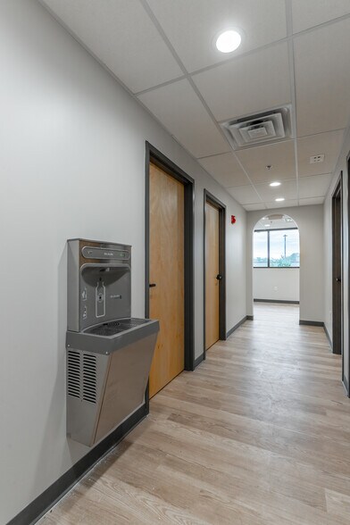 More Photos Of 929 Spring Creek Rd, Chattanooga Medical For Lease